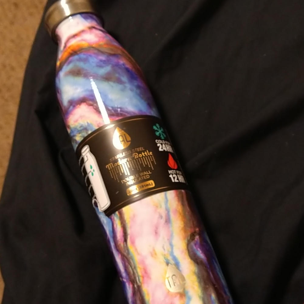 Water bottle
